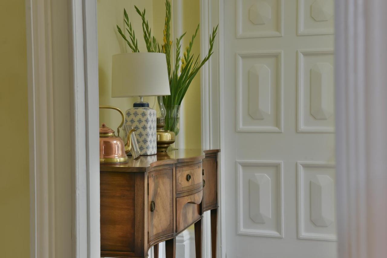 The Loddon Swan Bed & Breakfast Eksteriør bilde